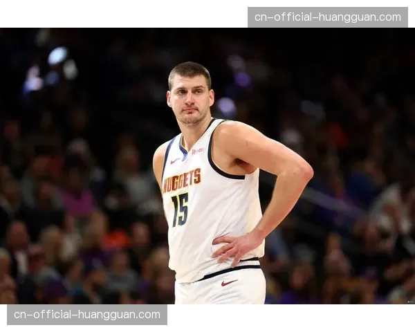 深度复盘:解析掘金最后两分钟进攻战术,约基奇策应能力成关键 深度复盘:解析掘金最后两分钟进攻战术,约基奇策应能力成关键