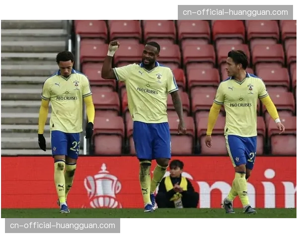 巴黎FC3-2险胜勒阿弗尔，因莫比莱首球濑古步梦乌龙